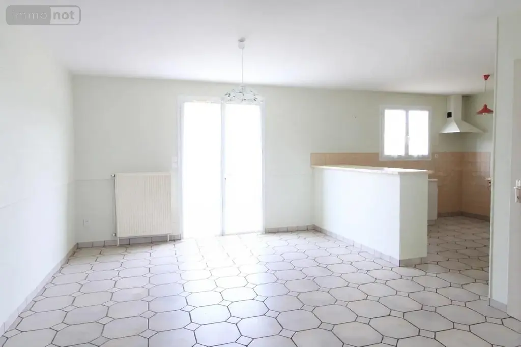 Maison a vendre Vouillé 86190 Vienne 86 78 m2 3 pièces 172000 euros V1992 004