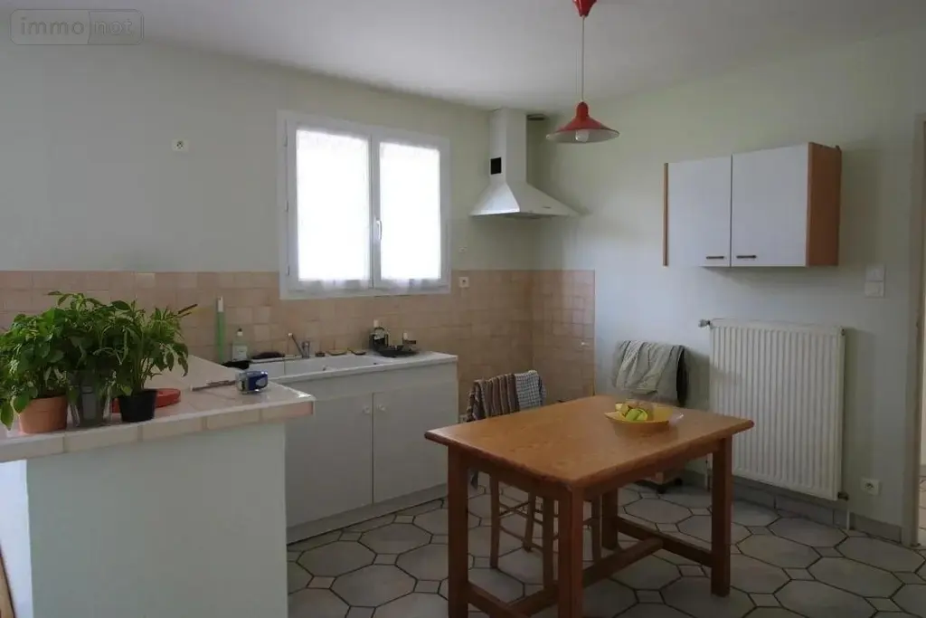 Maison a vendre Vouillé 86190 Vienne 86 78 m2 3 pièces 172000 euros V1992 006