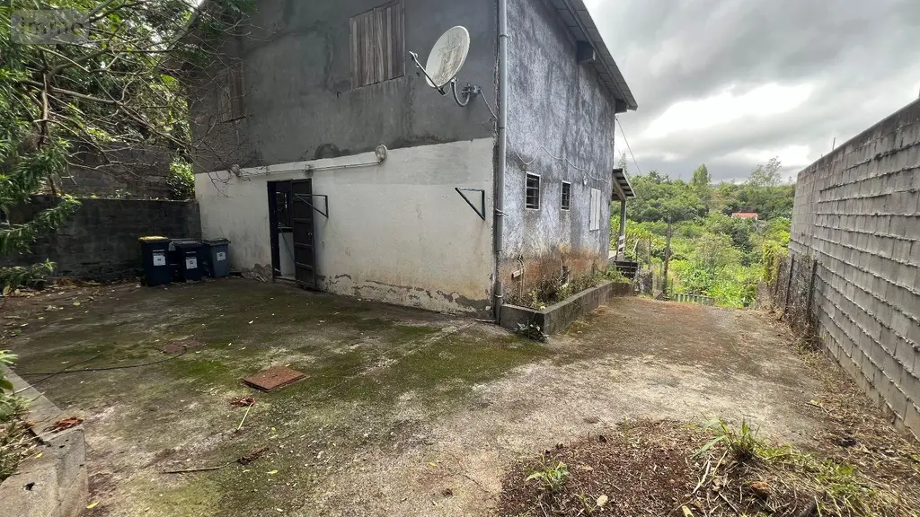 Maison a vendre Entre-Deux 97414 La Réunion 974 131 m2 5 pièces 254200 euros 97405-970747 027