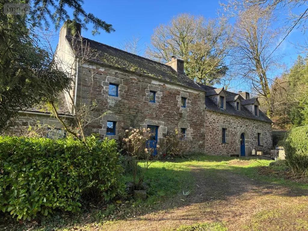 Maison a vendre Berrien 29690 Finistère 29 209 m2 8 pièces 346500 euros 29064-2809 003