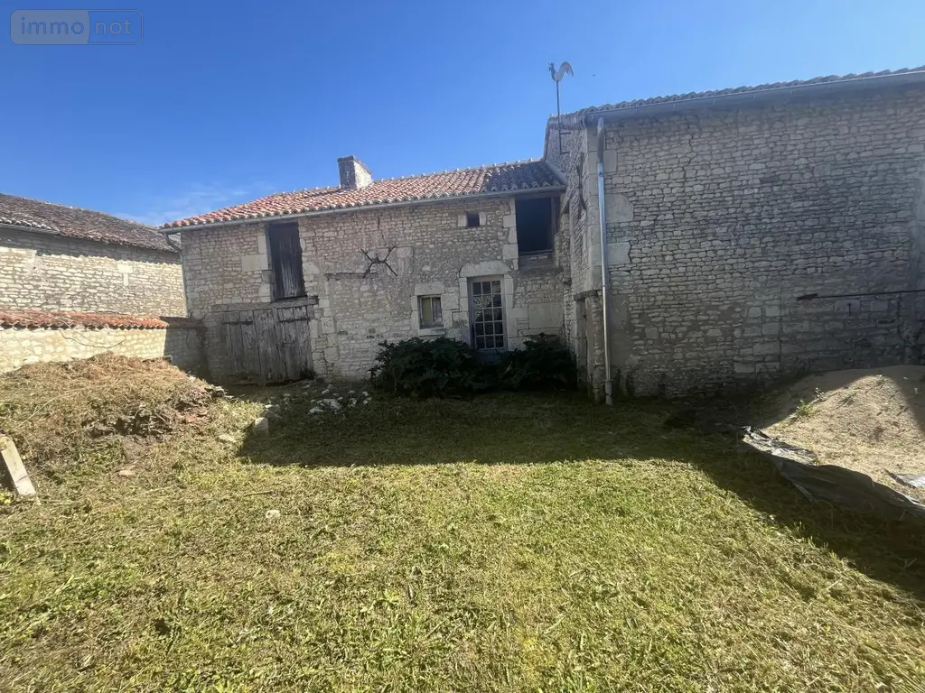 Maison a vendre La Tour-Saint-Gelin 37120 Indre-et-Loire 37 200 m2 95400 euros 37060-2350 004