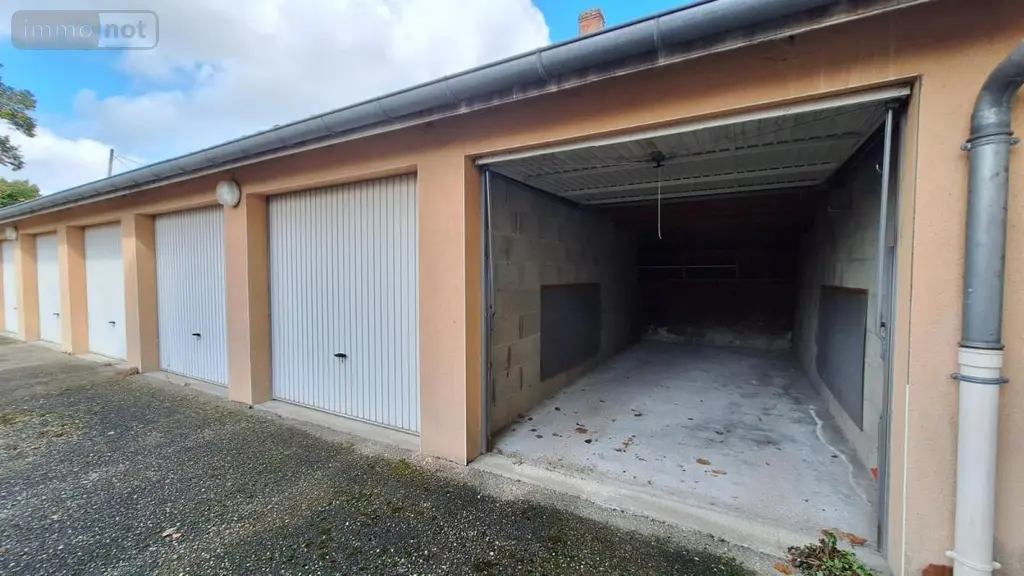 Appartement a vendre Bourg-en-Bresse 01000 Ain 01 128 m2 5 pièces 198000 euros 01018-416 011
