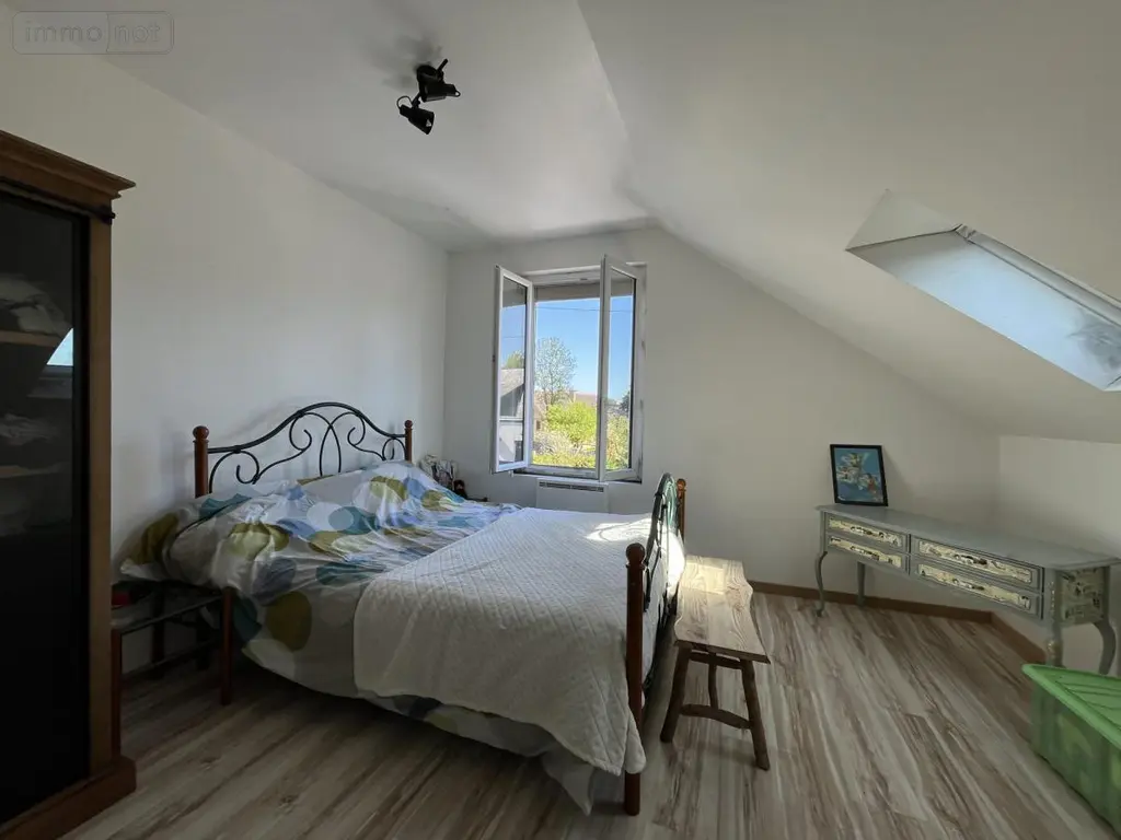 Maison a vendre Lavaré 72390 Sarthe 72 137 m2 6 pièces 182700 euros 72033-247 006