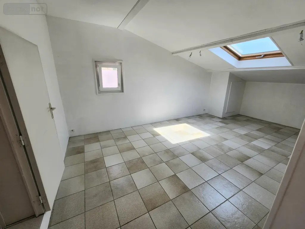 Maison a vendre Montélimar 26200 Drôme 26 242 m2 10 pièces 395000 euros 26060-858 011