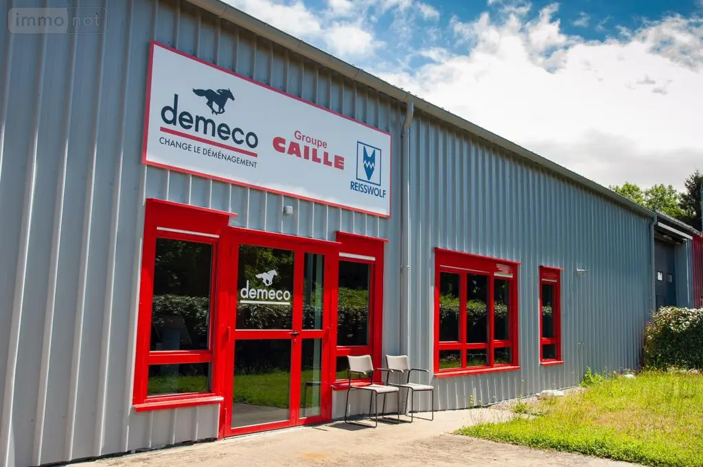Fonds et murs commerciaux a vendre Auxerre 89000 Yonne 89 865 m2 499000 euros 02002-334 018