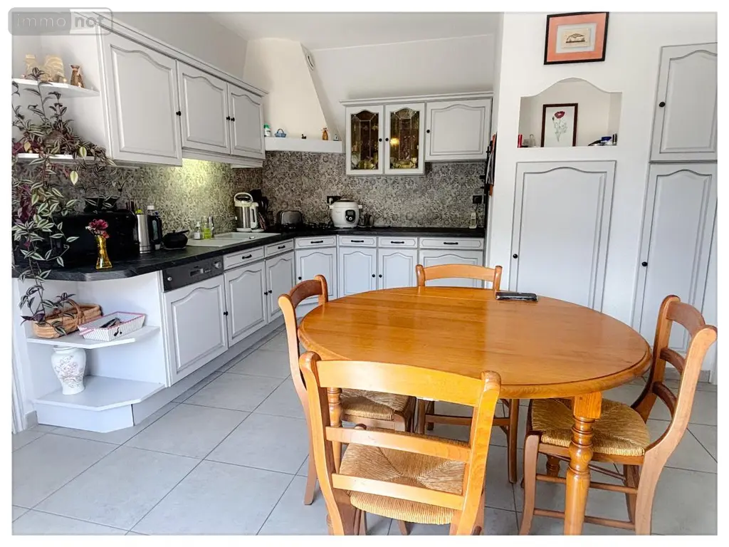 Maison a vendre Avrillé 49240 Maine-et-Loire 49 157 m2 7 pièces 590160 euros 49014-1878 011