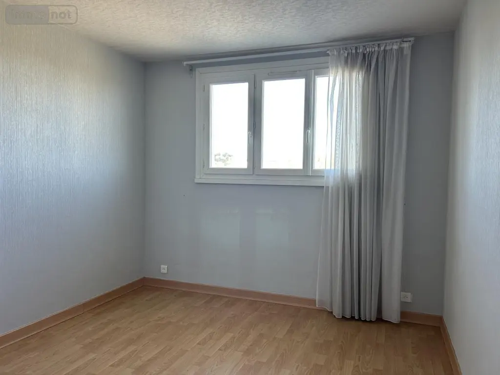 Appartement a vendre Bourges 18000 Cher 18 105 m2 5 pièces 111000 euros 18005-1705 005