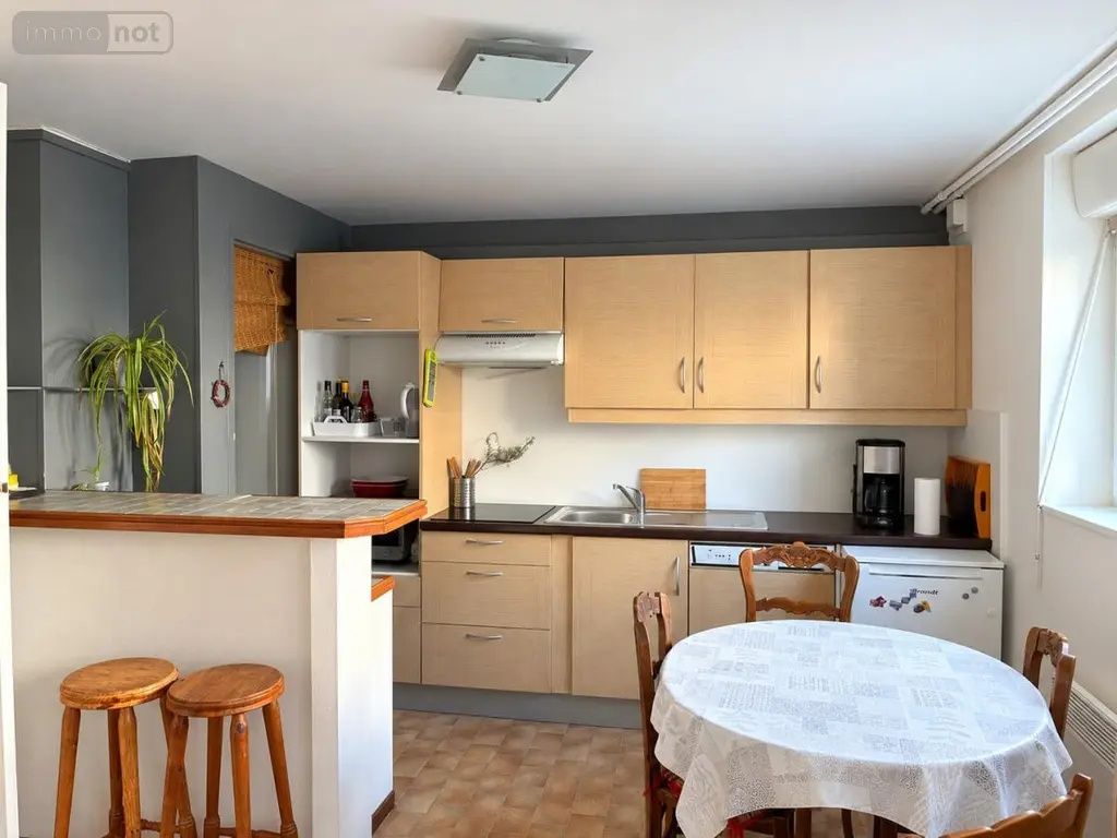Maison a vendre Montsûrs 53150 Mayenne 53 135 m2 146000 euros 53004-1367 016