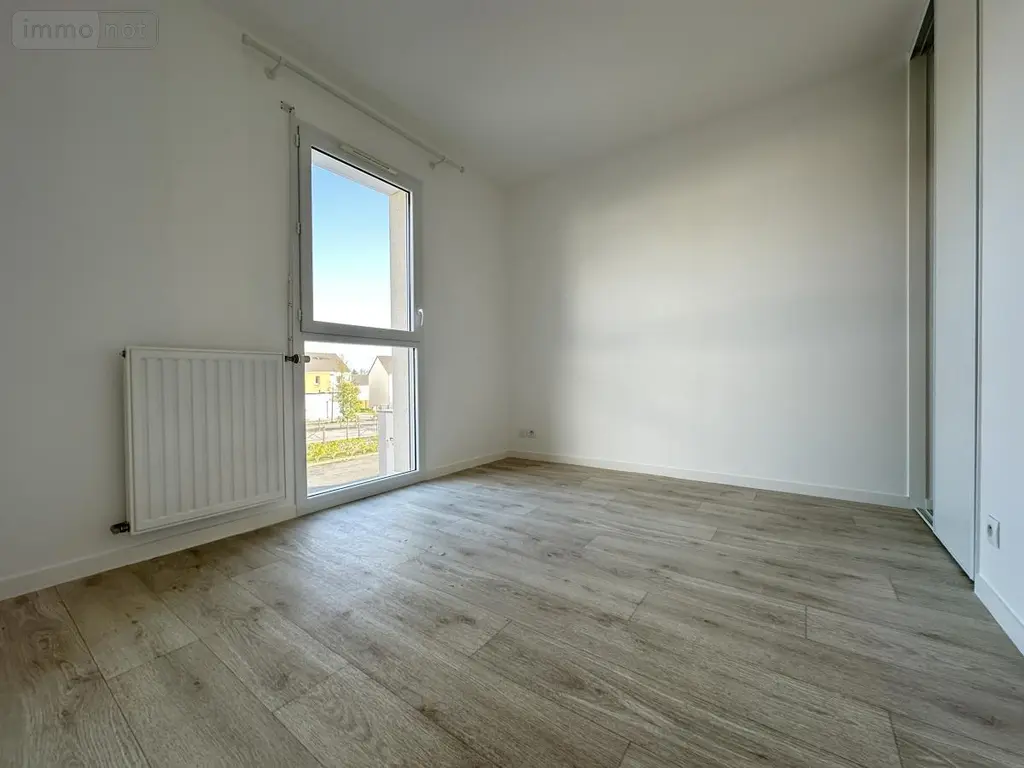 Location maison Gévezé 35850 Ille-et-Vilaine 35 80 m2 4 pièces 950 euros 35014-L285 007