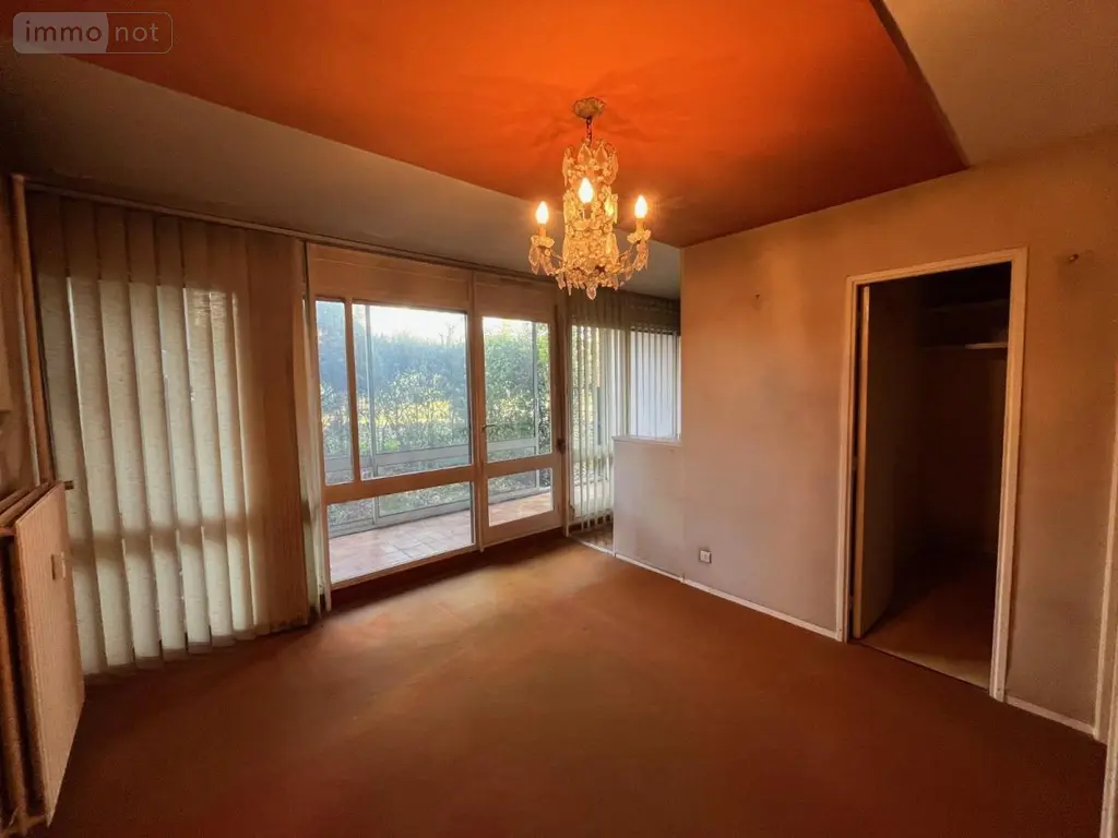 Appartement a vendre Rennes 35000 Ille-et-Vilaine 35 29 m2 1 pièce 126360 euros 35130-3771 006