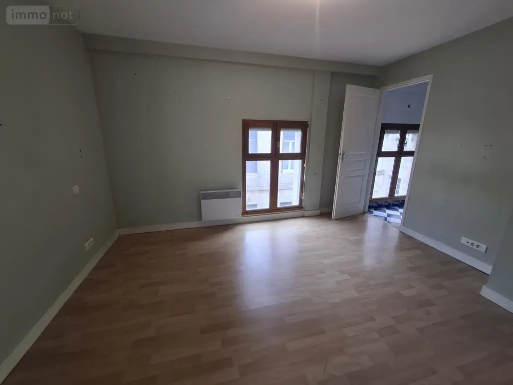 Appartement a vendre Saintes 17100 Charente-Maritime 17 96 m2 4 pièces 178364 euros 17111-753 010