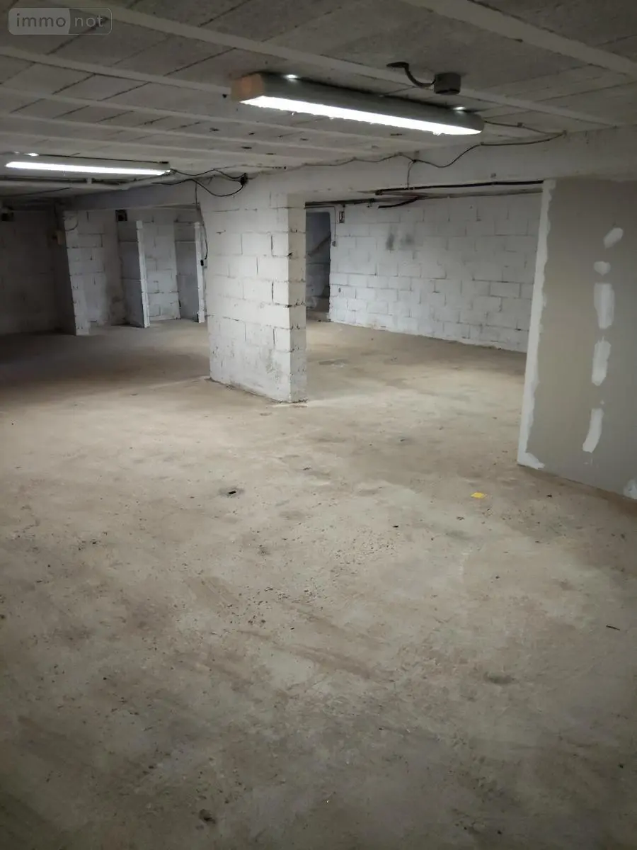 Fonds et murs commerciaux a vendre Montbizot 72380 Sarthe 72 338 m2 187920 euros 72125-47 013