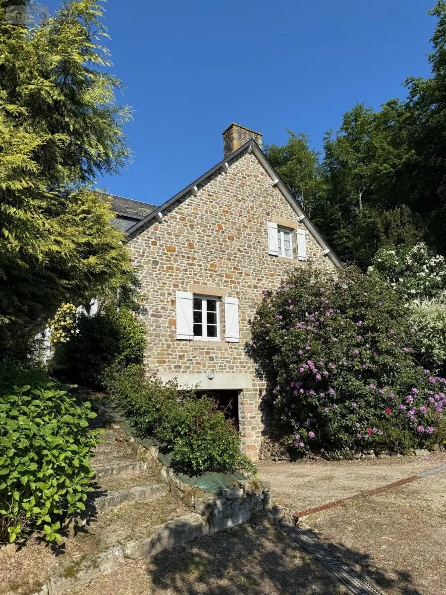 Maison a vendre Percy-en-Normandie 50410 Manche 50 180 m2 7 pièces 399939 euros 50038-2633 040