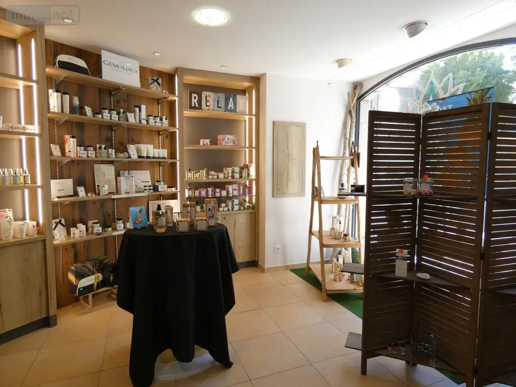 Fonds et murs commerciaux a vendre Morlaix 29600 Finistère 29 149 m2 126720 euros 29086-1605 002