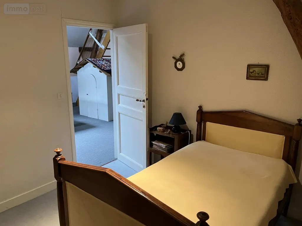 Maison a vendre Broût-Vernet 03110 Allier 03 310 m2 14 pièces 480000 euros 63022-38 024