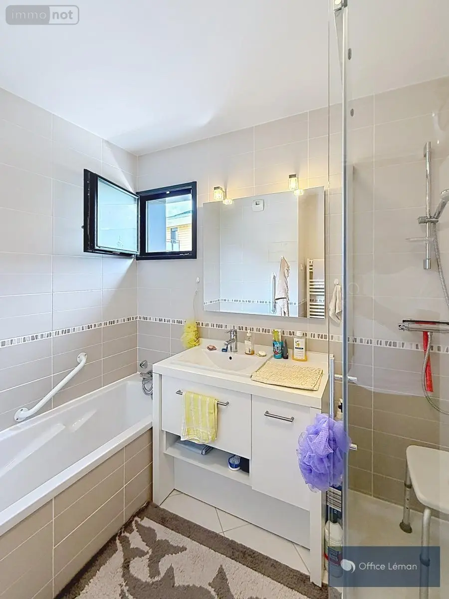 Appartement a vendre Divonne-les-Bains 01220 Ain 01 128 m2 5 pièces 770000 euros 01047-835 004