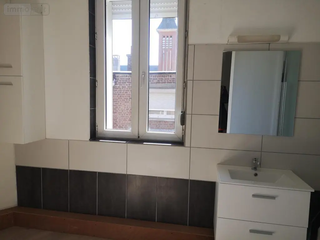 Location fonds et murs commerciaux Cambrai 59400 Nord 59 222 m2 1500 euros 59084-L1435 020