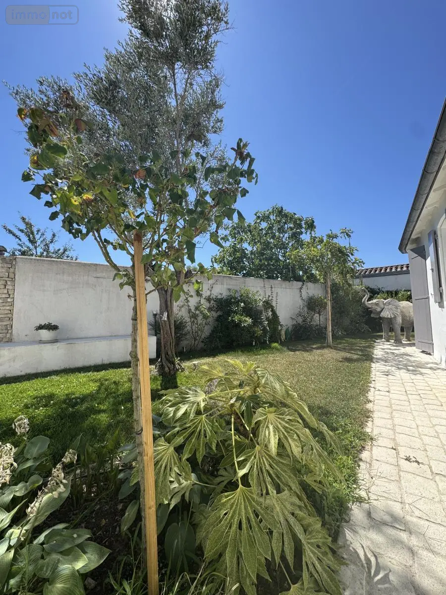 Maison a vendre La Flotte 17630 Charente-Maritime 17 150 m2 6 pièces 1490000 euros 17018-1212 002