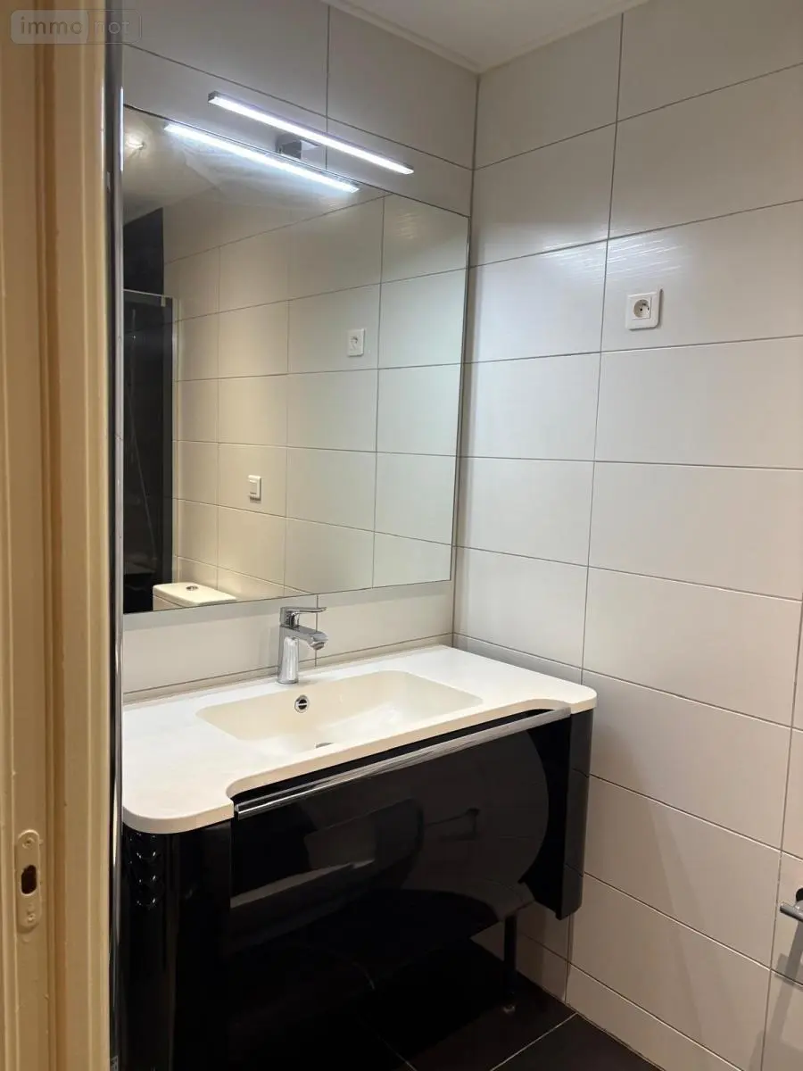 Location appartement Thyez 74300 Haute-Savoie 74 51 m2 2 pièces 850 euros 74019-L2 006
