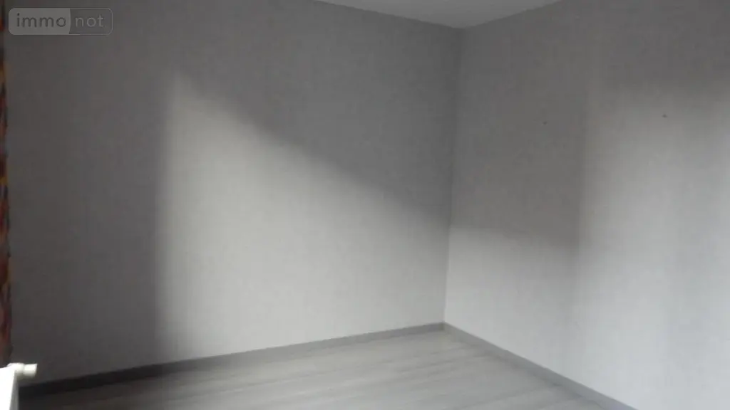 Location maison Gouzeaucourt 59231 Nord 59 140 m2 750 euros 59098-L524 004
