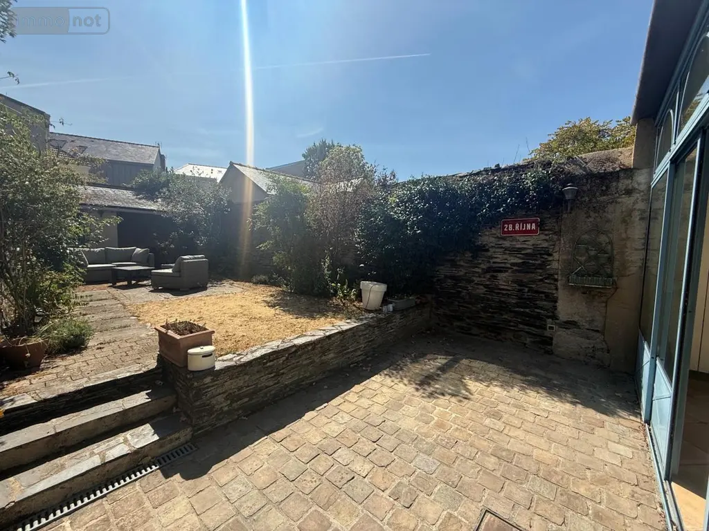 Maison a vendre Angers 49000 Maine-et-Loire 49 221 m2 10 pièces 750000 euros 49012-2110 011