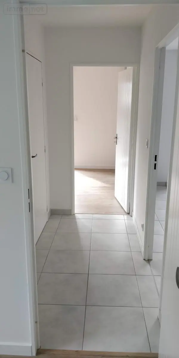 Location appartement Dol-de-Bretagne 35120 Ille-et-Vilaine 35 61 m2 3 pièces 780 euros 35130-L320 013