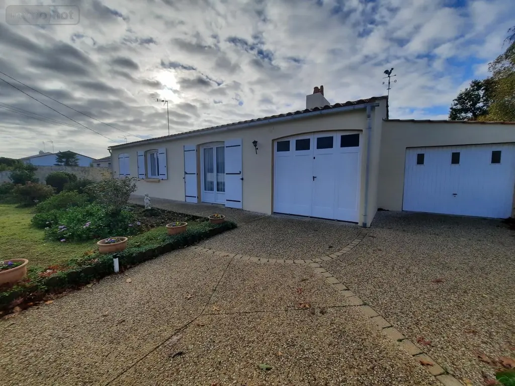 Maison a vendre Challans 85300 Vendée 85 81 m2 4 pièces 252200 euros 85091-5200 001