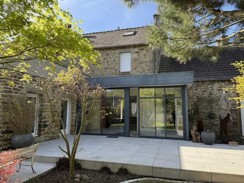 Maison a vendre Plouguenast-Langast 22150 Côtes-d'Armor 22 107 m2 161480 euros 22115-3537 004