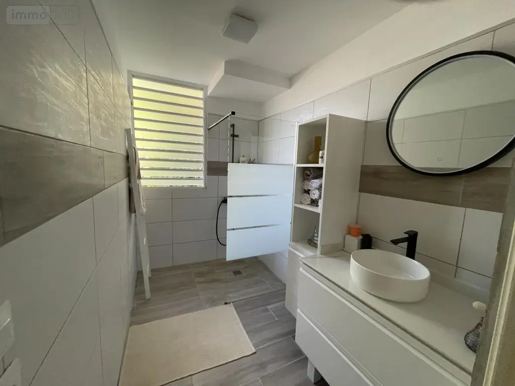 Appartement a vendre Fort-de-France 97200 Martinique 972 60 m2 3 pièces 200000 euros 97207-707 006
