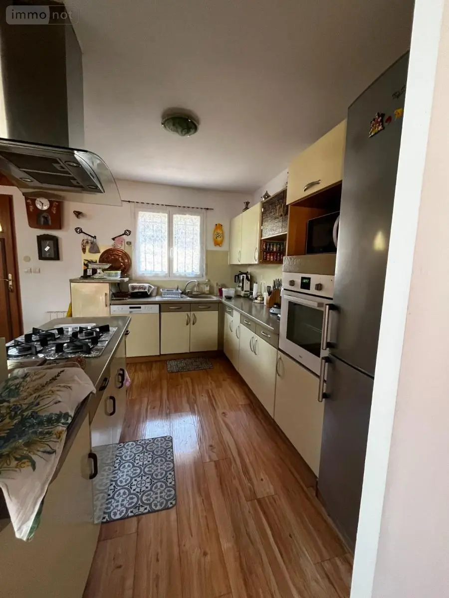 Viager maison Fontienne 04230 Alpes-de-Haute-Provence 04 91 m2 3 pièces 100000 euros 04022-111 005
