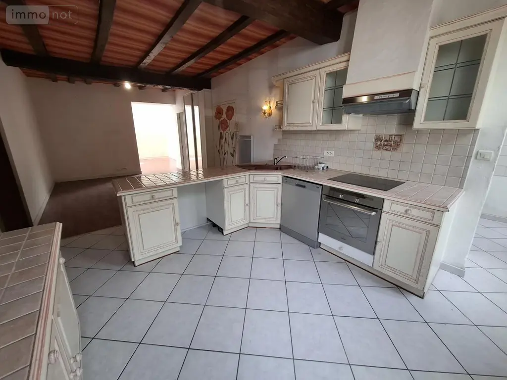 Appartement a vendre Saintes 17100 Charente-Maritime 17 96 m2 4 pièces 178364 euros 17111-753 004