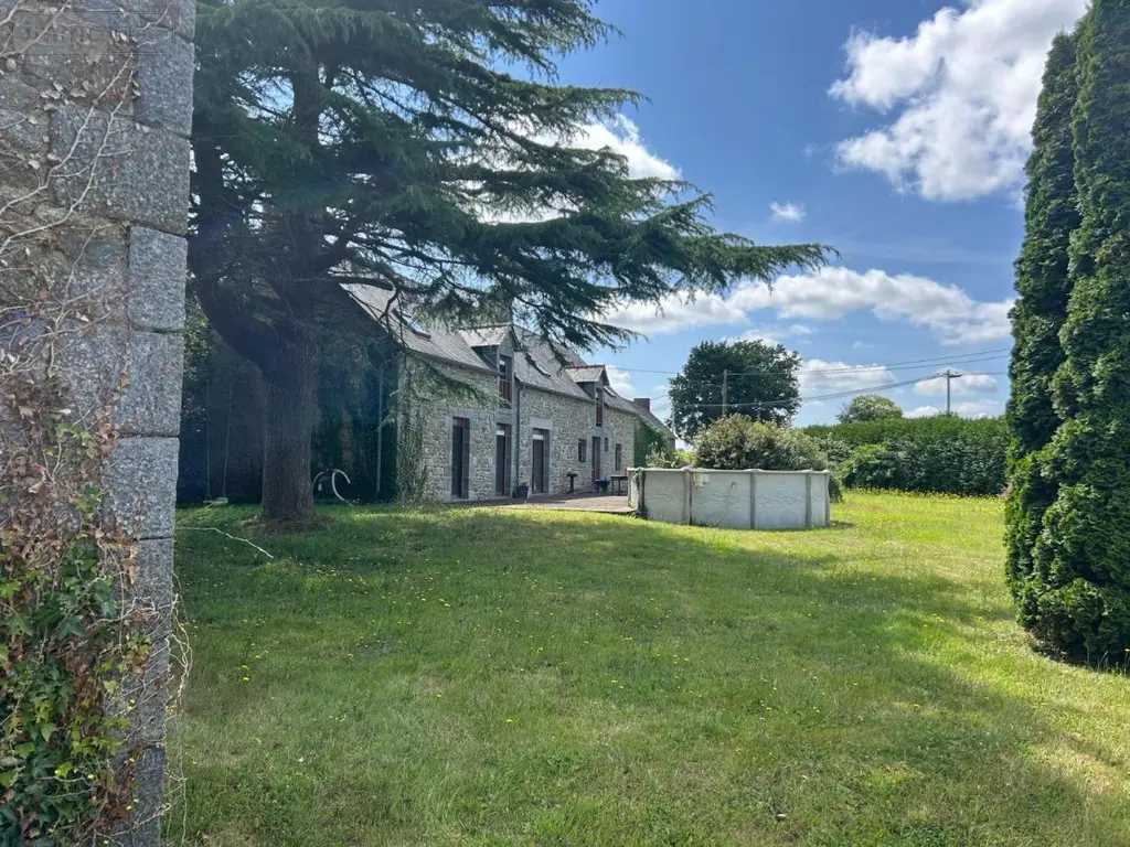 Maison a vendre Saint-Domineuc 35190 Ille-et-Vilaine 35 192 m2 7 pièces 434700 euros 35021-2081 004