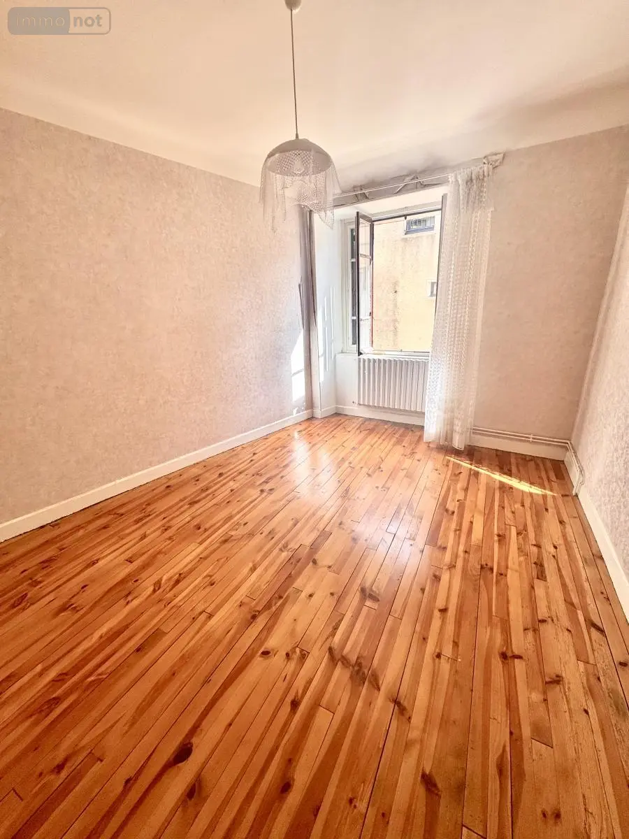 Maison a vendre Saint-Chély-d'Apcher 48200 Lozère 48 86 m2 76000 euros 48032-259 006