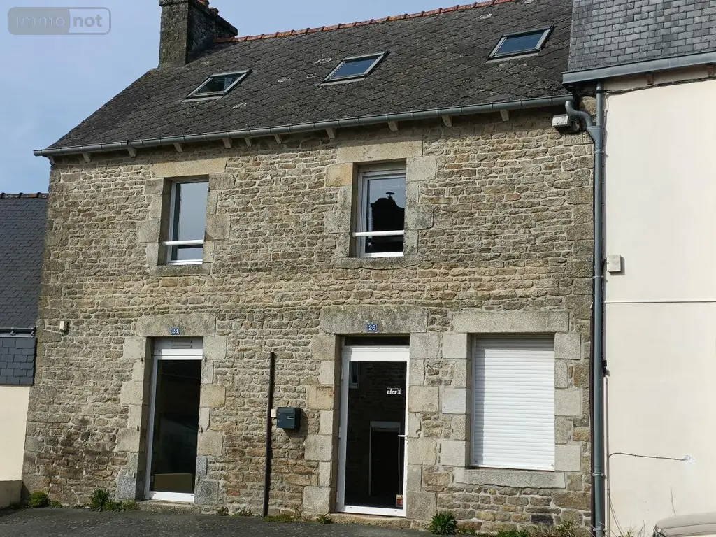 Location fonds et murs commerciaux Plémet 22210 Côtes-d'Armor 22 165 m2 1080 euros 22115-L337 002