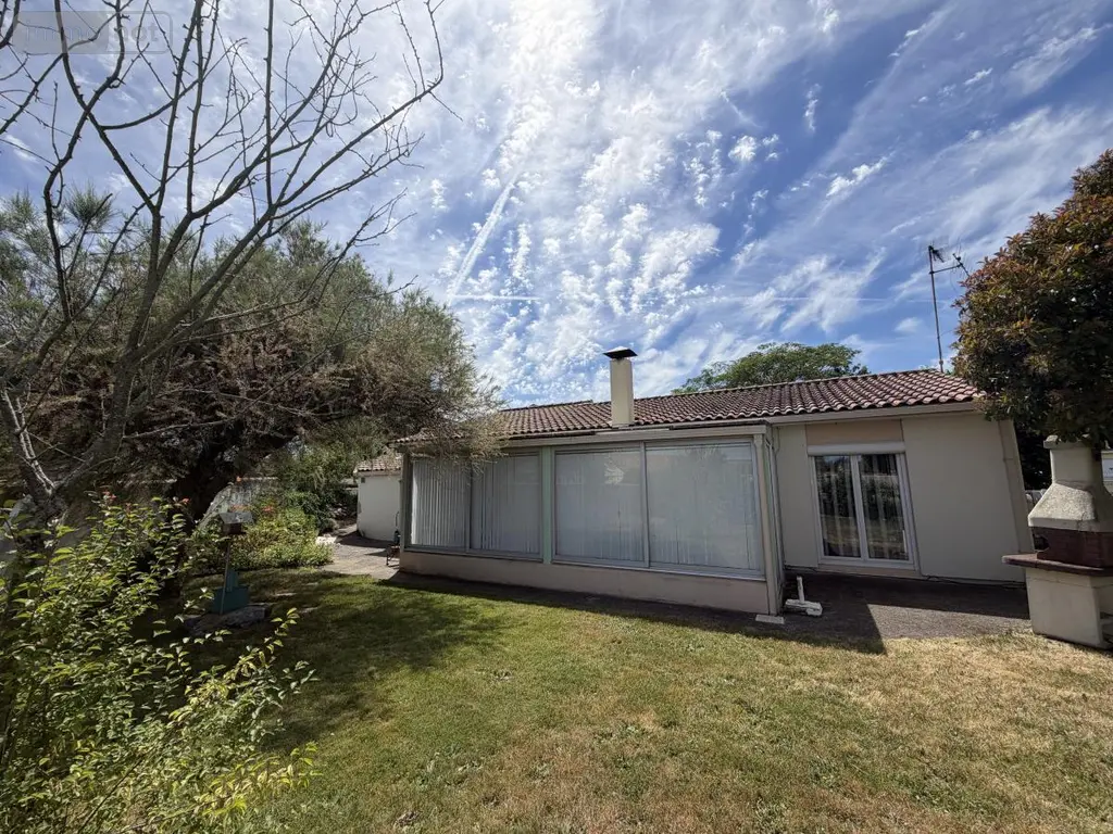 Maison a vendre Cholet 49300 Maine-et-Loire 49 98 m2 5 pièces 209895 euros 49055-105 006
