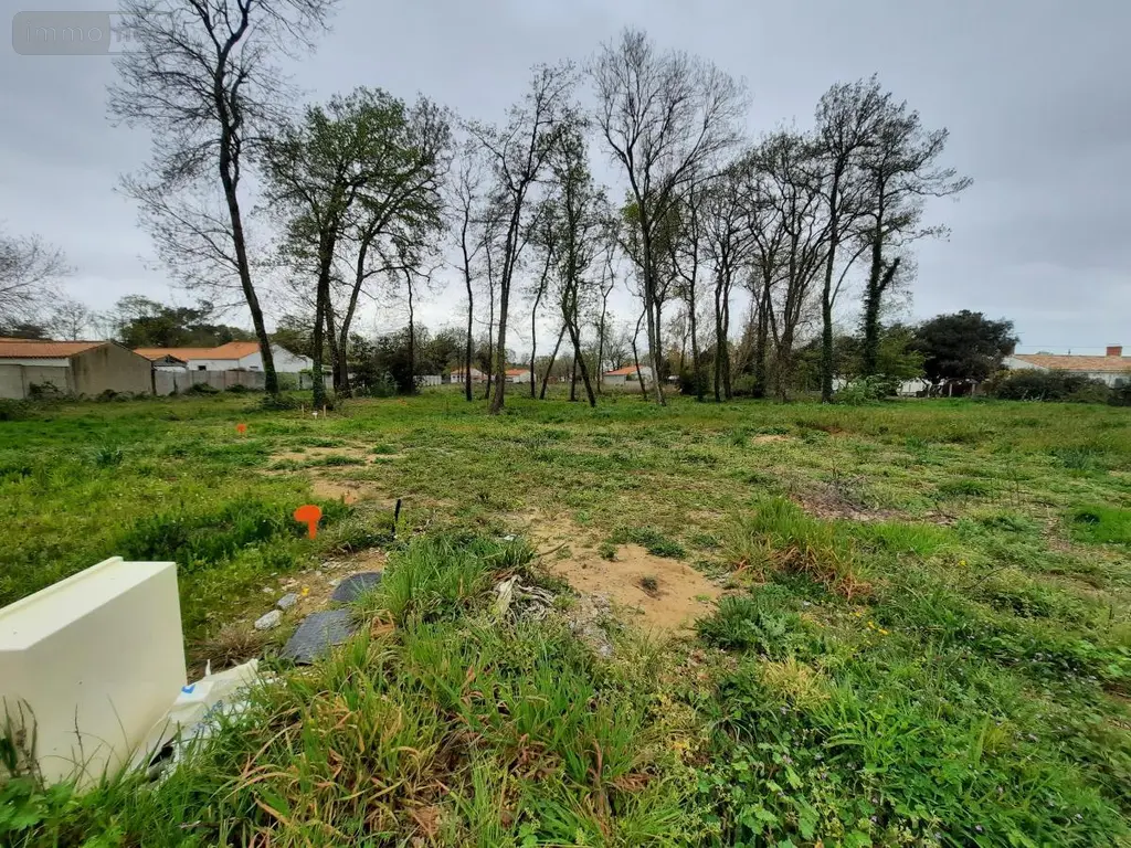 Terrain a batir a vendre Saint-Hilaire-de-Riez 85270 Vendée 85 172330 euros 85091-5159 001