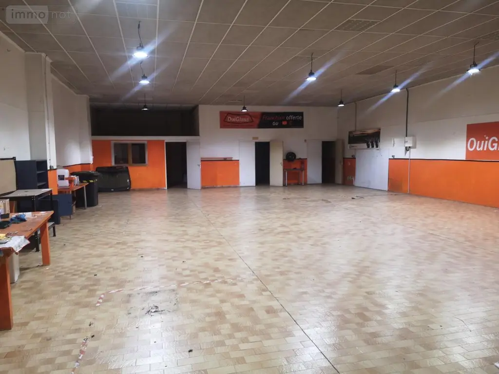 Location fonds et murs commerciaux Cambrai 59400 Nord 59 378 m2 6 pièces 2800 euros 59084-L1518 005