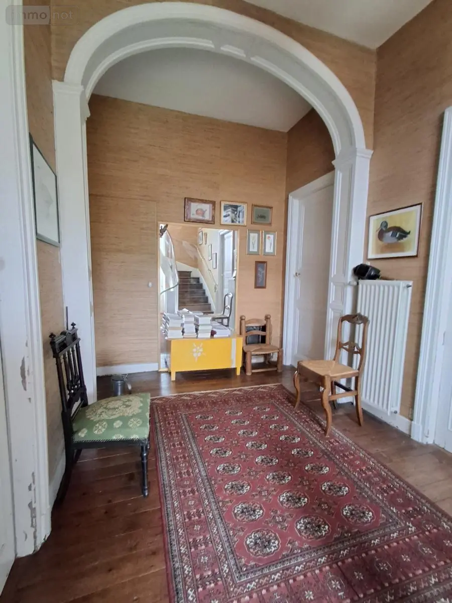 Maison a vendre La Flèche 72200 Sarthe 72 234 m2 8 pièces 245570 euros 72042-530 010
