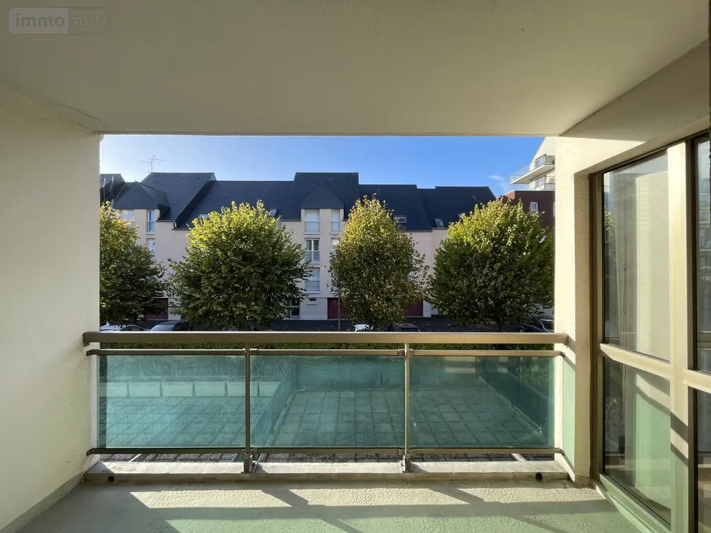 Location appartement Saint-Malo 35400 Ille-et-Vilaine 35 46 m2 610 euros 35084-L380 004