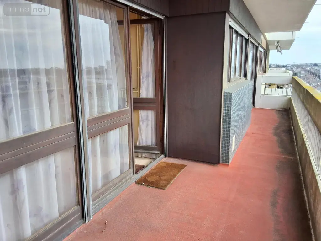 Appartement a vendre Angers 49100 Maine-et-Loire 49 49 m2 2 pièces 141750 euros 49004-1613 005