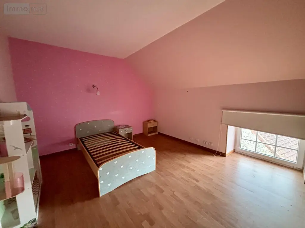 Immeuble de rapport a vendre Saint-Gilles 71510 Saône-et-Loire 71 285 m2 236000 euros 71057-26 008