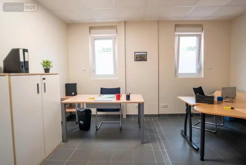 Fonds et murs commerciaux a vendre Auxerre 89000 Yonne 89 865 m2 499000 euros 02002-334 013