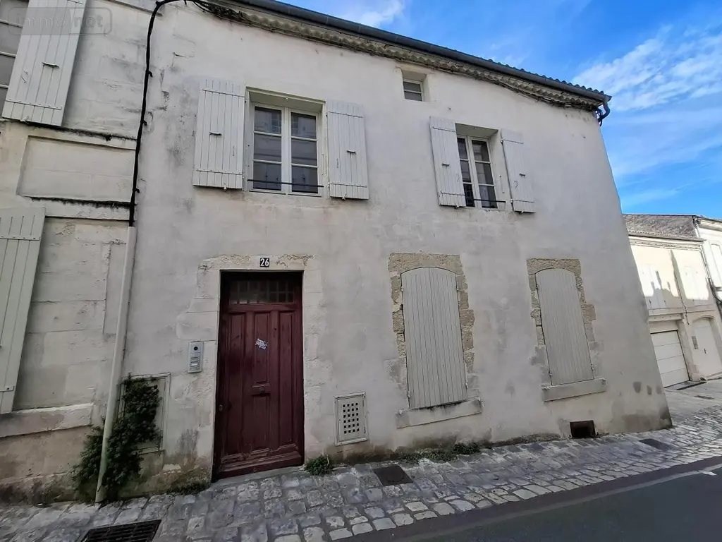 Appartement a vendre Saintes 17100 Charente-Maritime 17 54 m2 2 pièces 105000 euros 17111-735 010