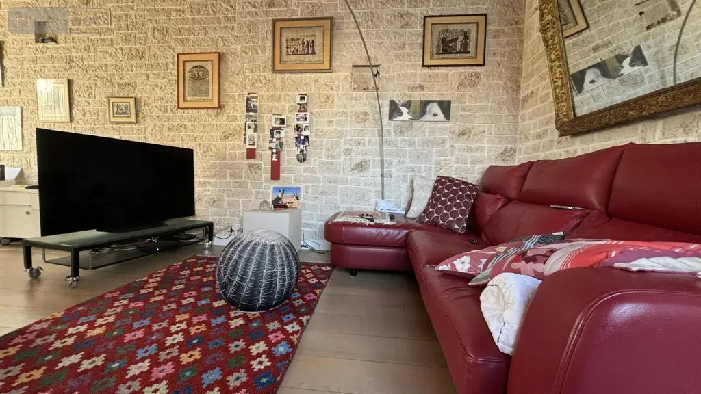 Viager maison La Rochelle 17000 Charente-Maritime 17 77 m2 3 pièces 80000 euros 17018-1109 002