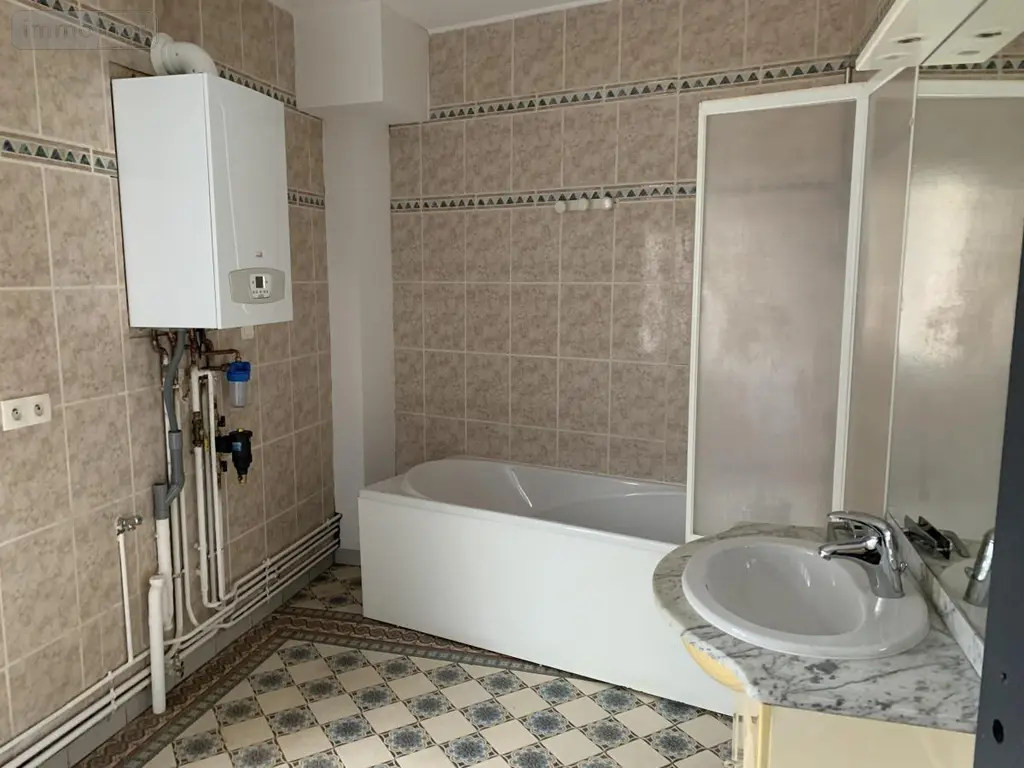Location appartement Bucquoy 62116 Pas-de-Calais 62 68 m2 600 euros 62135-L922 008