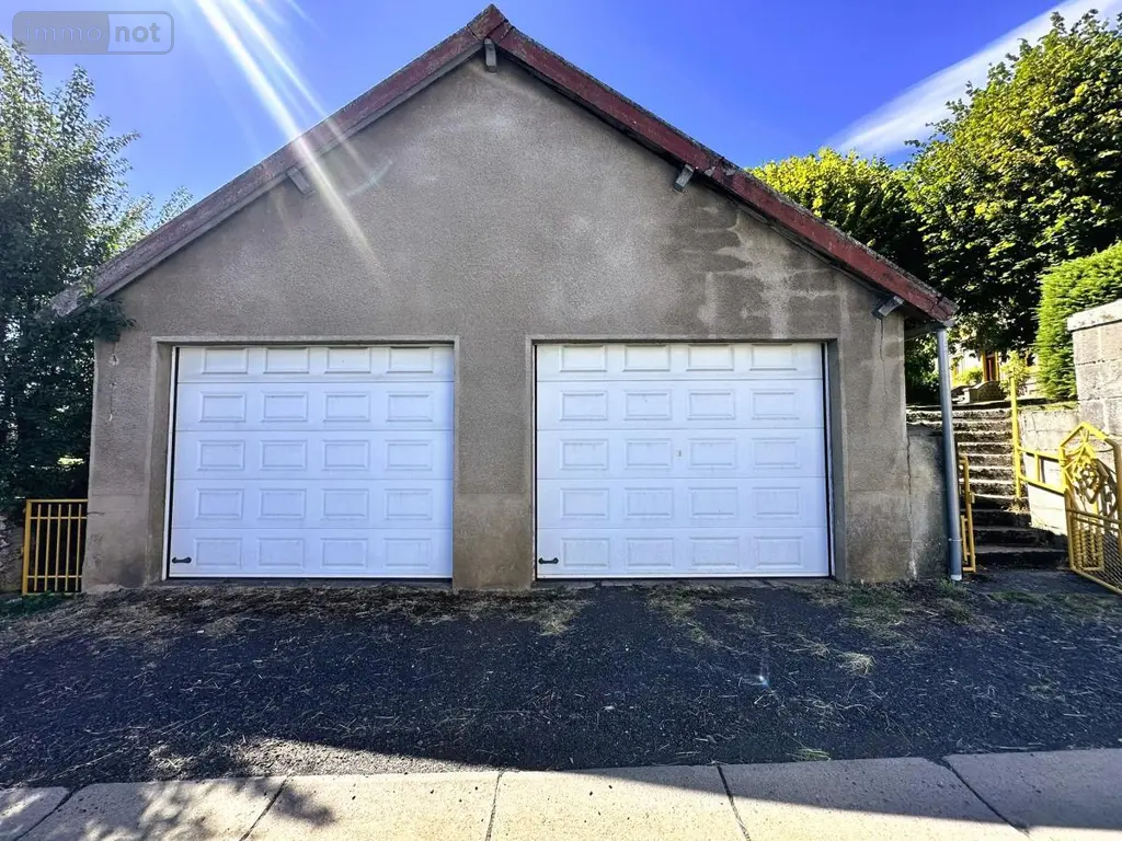 Maison a vendre Paulhac 15430 Cantal 15 220 m2 233200 euros 15046-94 015