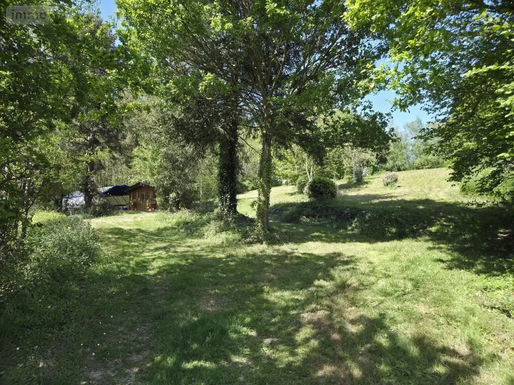 Terrains de loisirs bois etangs a vendre La Roche-Neuville 53200 Mayenne 53 95700 euros 53073-1758 010