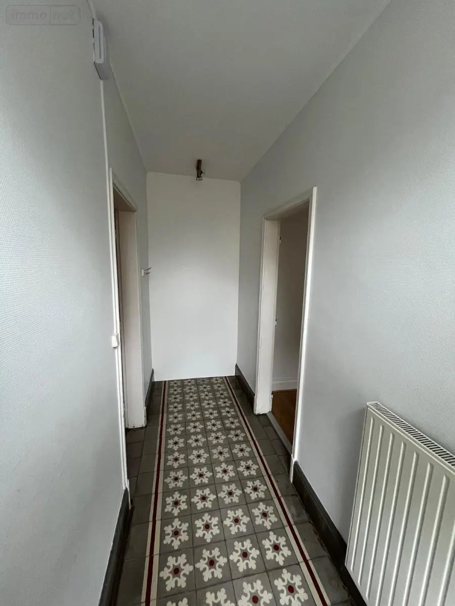 Location appartement Montrevel-en-Bresse 01340 Ain 01 62 m2 2 pièces 570 euros 01013-L83 002