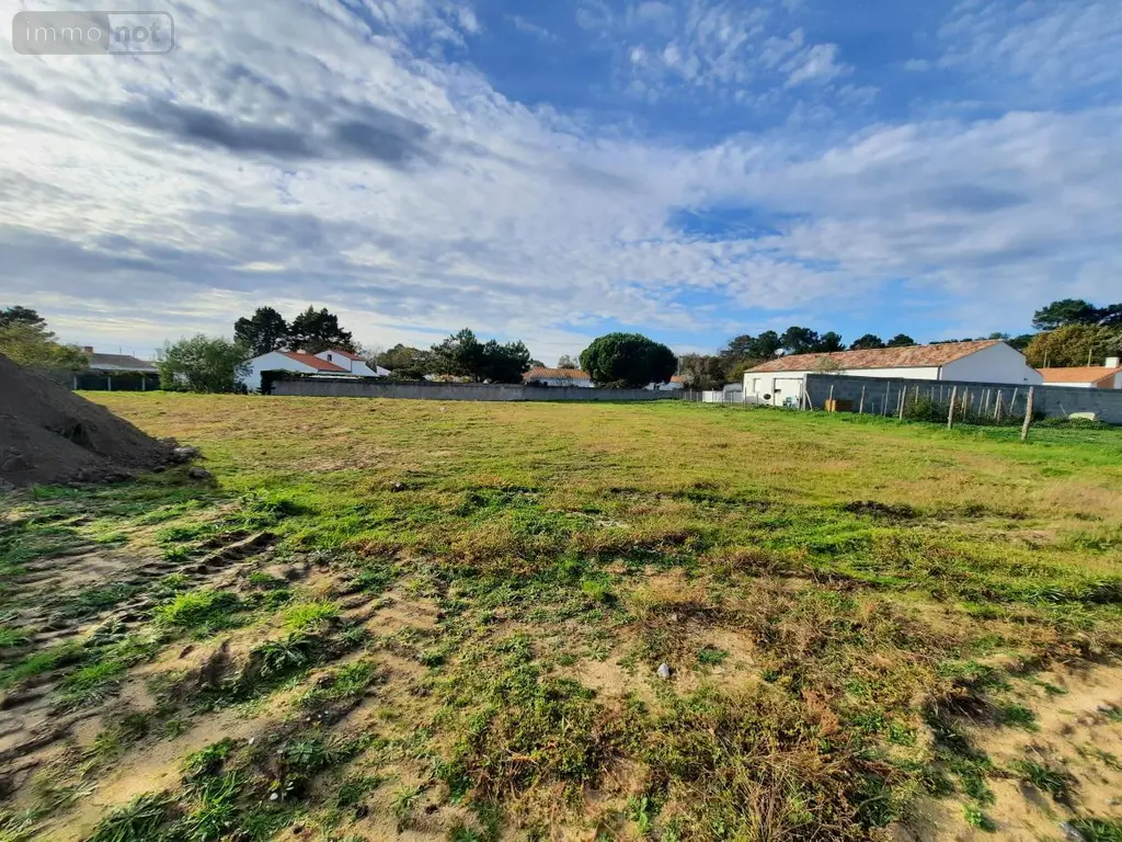 Terrain a batir a vendre Saint-Hilaire-de-Riez 85270 Vendée 85 113630 euros 85091-5156 002