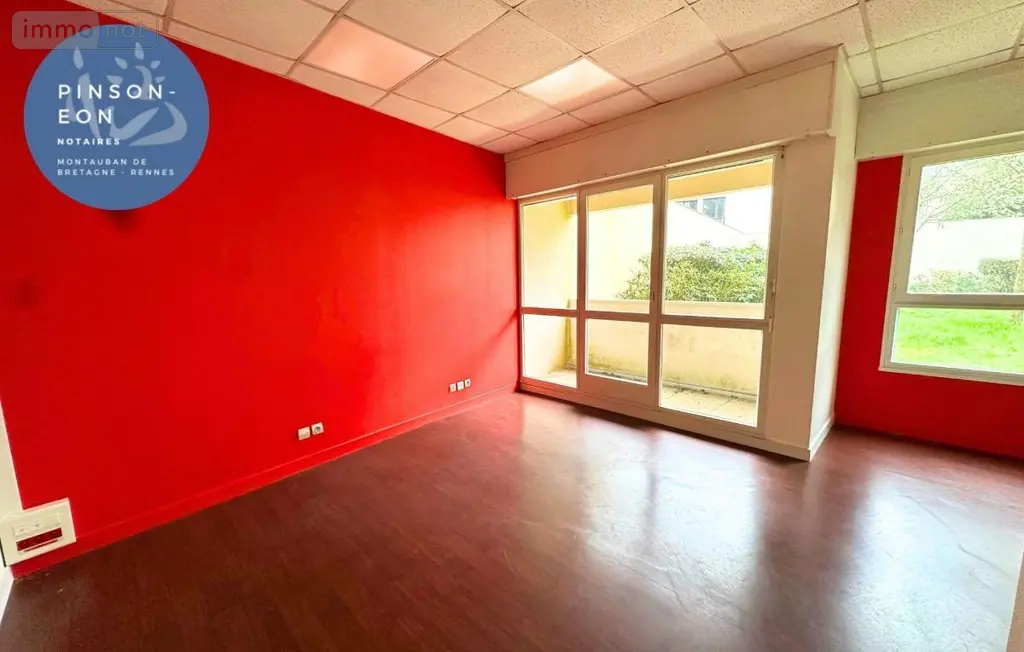Location fonds et murs commerciaux Rennes 35000 Ille-et-Vilaine 35 78 m2 3050 euros 35056-L8 001